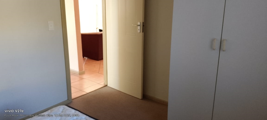 2 Bedroom Property for Sale in Hartenbos Central Western Cape